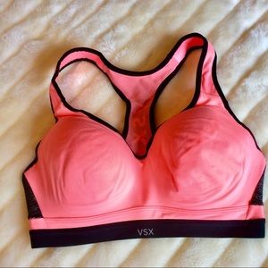 VS NWOT Sport Bra VSX